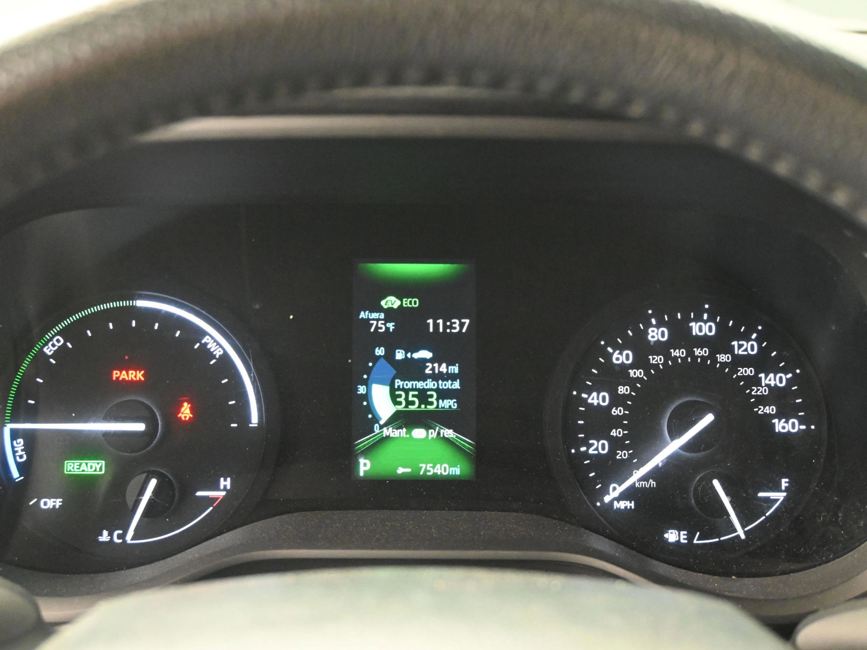 Used 2023 Toyota Sienna XLE image 26