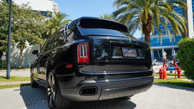 Used 2019 Rolls-Royce Cullinan image 37