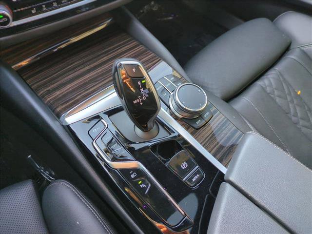 Used 2023 BMW 530e w/ Convenience Package RWD image 12