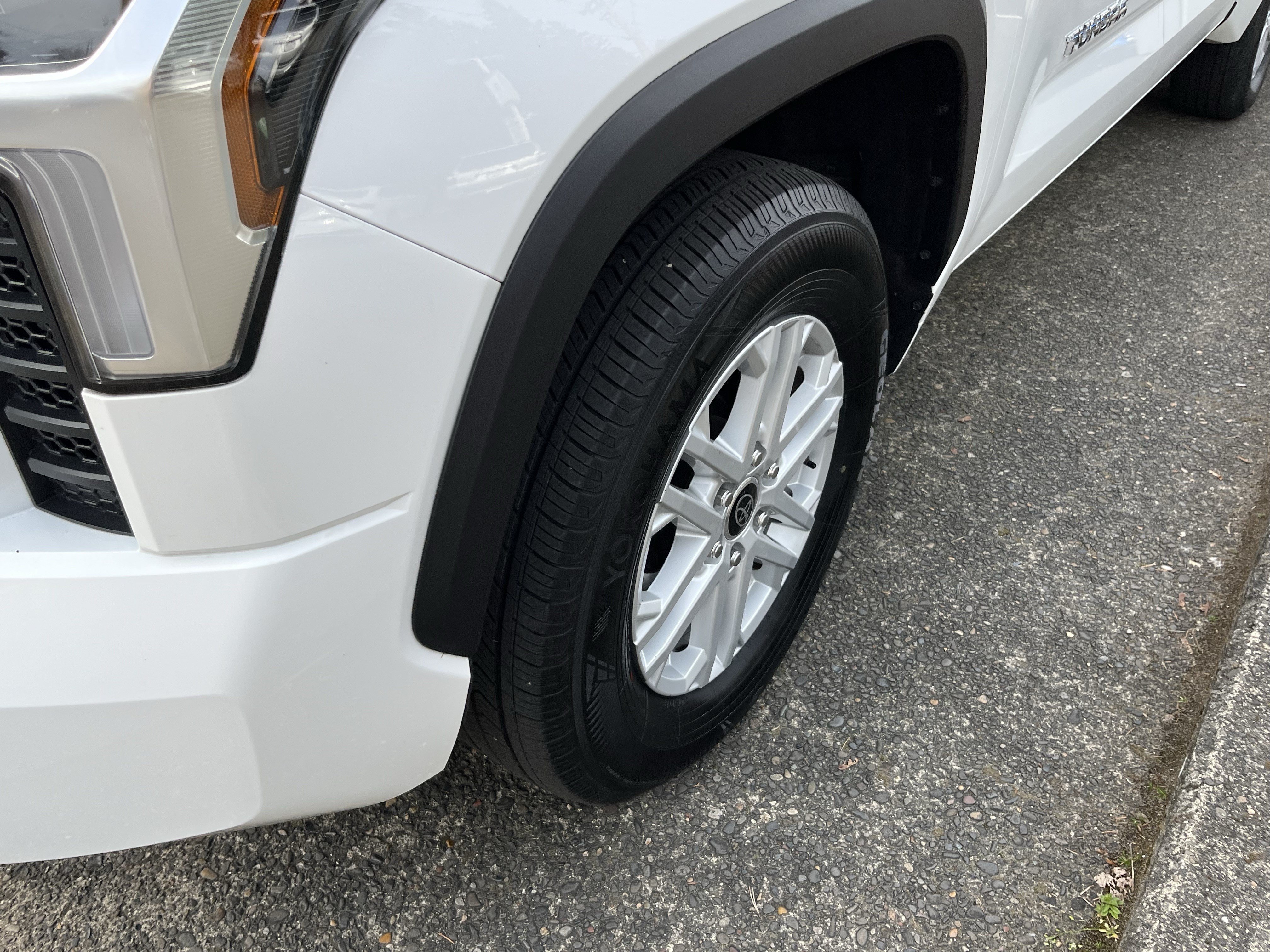 Certified 2022 Toyota Tundra SR5 RWD image 9