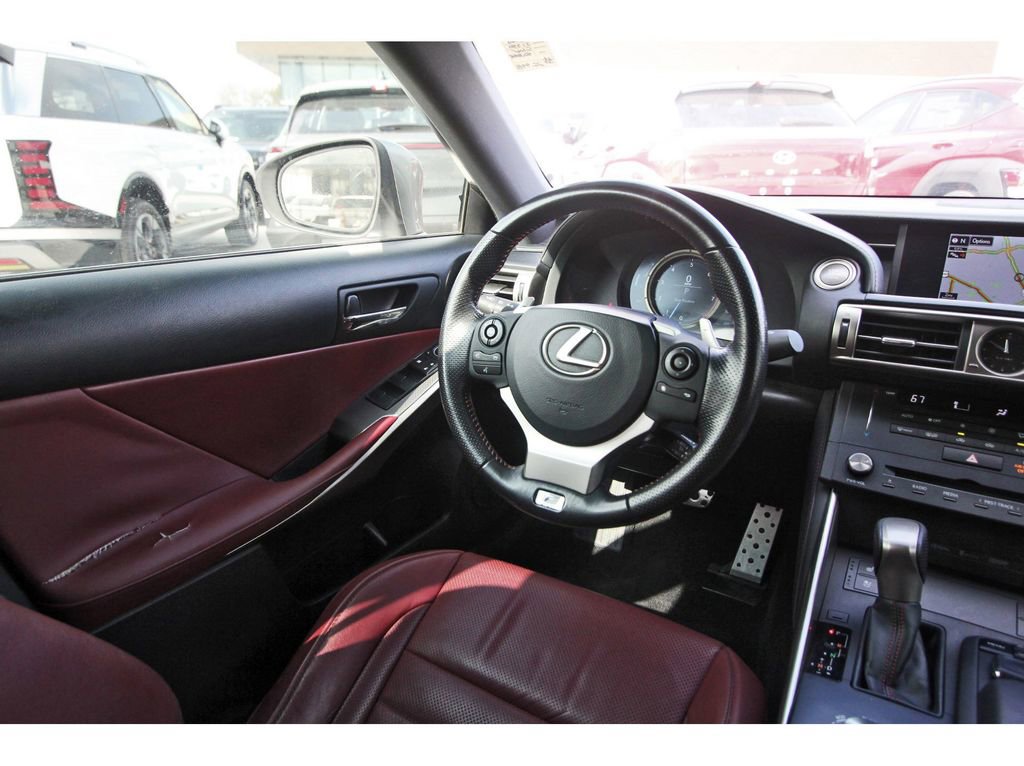 Used 2016 Lexus IS 350 image 11