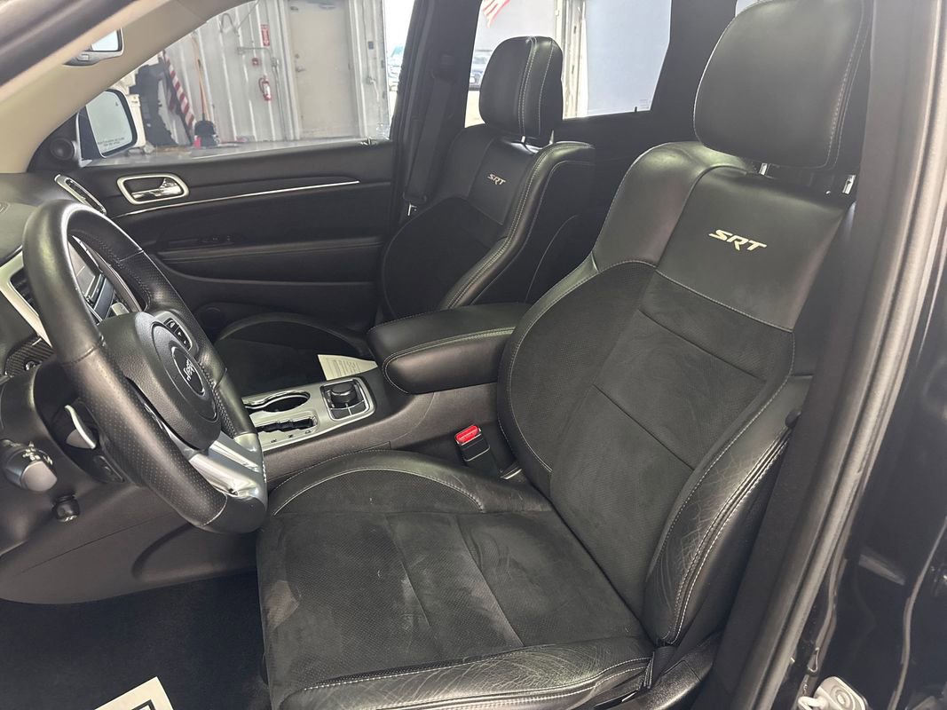 Used 2013 Jeep Grand Cherokee SRT8 AWD/4WD image 9