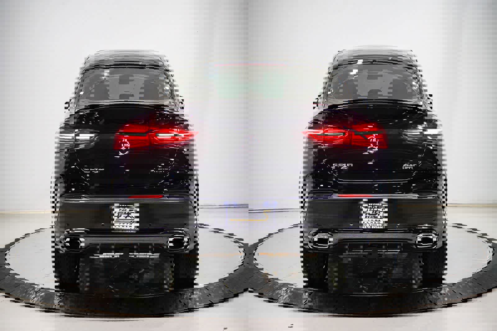 Used 2026 Mercedes-Benz GLE 450 4MATIC Coupe image 3