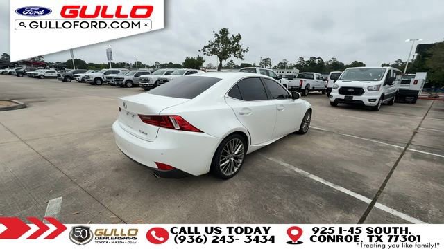 Used 2016 Lexus IS 200t RWD image 8