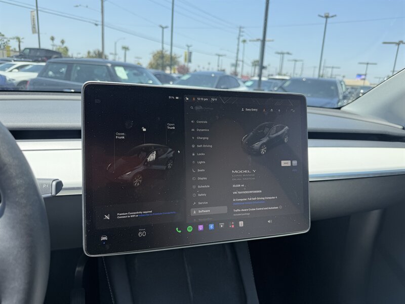 Used 2024 Tesla Model Y Long Range AWD/4WD image 16
