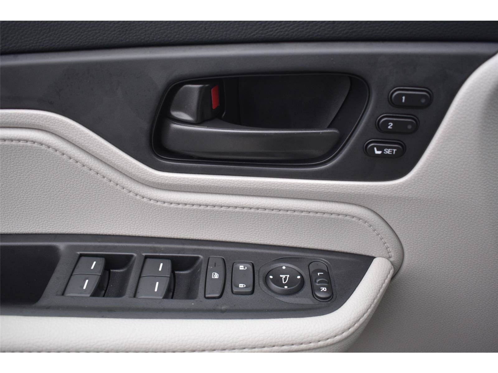 New 2027 Honda Odyssey EX-L image 24