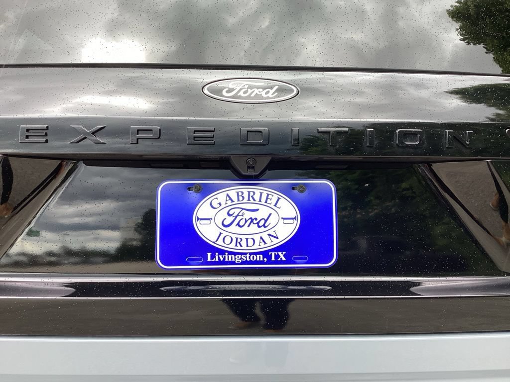 New 2026 Ford Expedition Platinum w/ Stealth Appearance Package AWD/4WD image 30