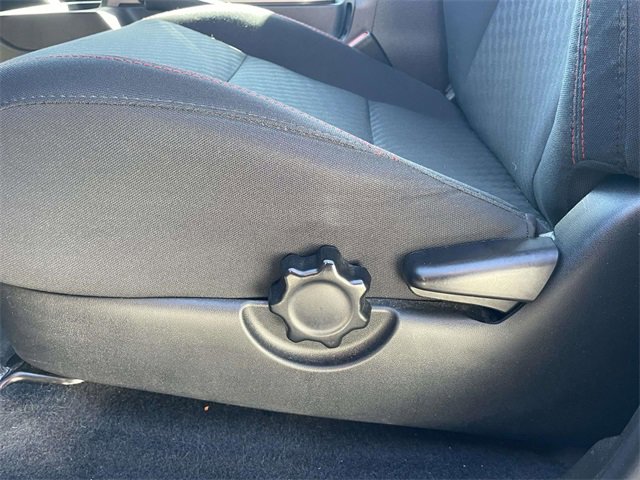 Used 2022 Toyota Tacoma SR5 w/ SR5 Appearance Package (SM) image 15