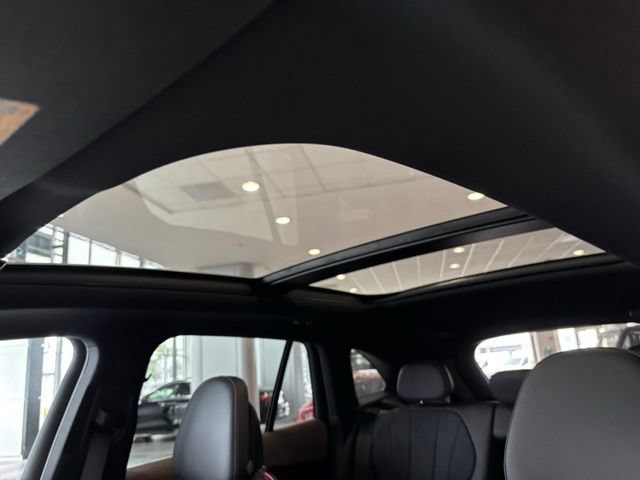 New 2026 Mercedes-Benz EQE 320 4MATIC SUV image 19
