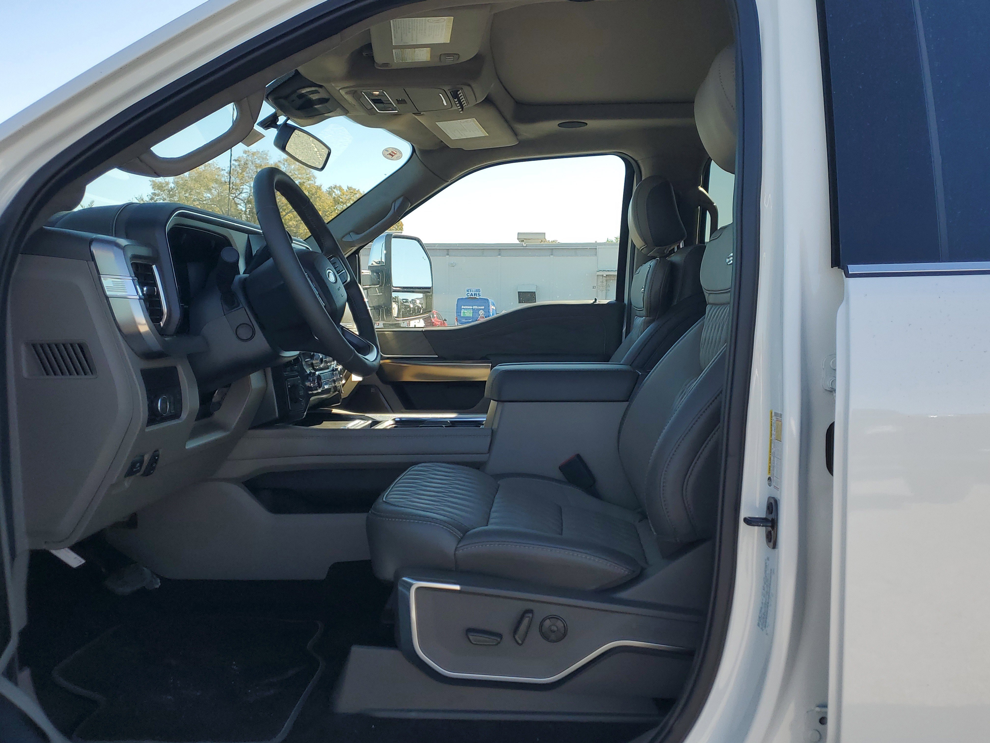 New 2026 Ford F450 Platinum w/ Platinum Plus Package image 17