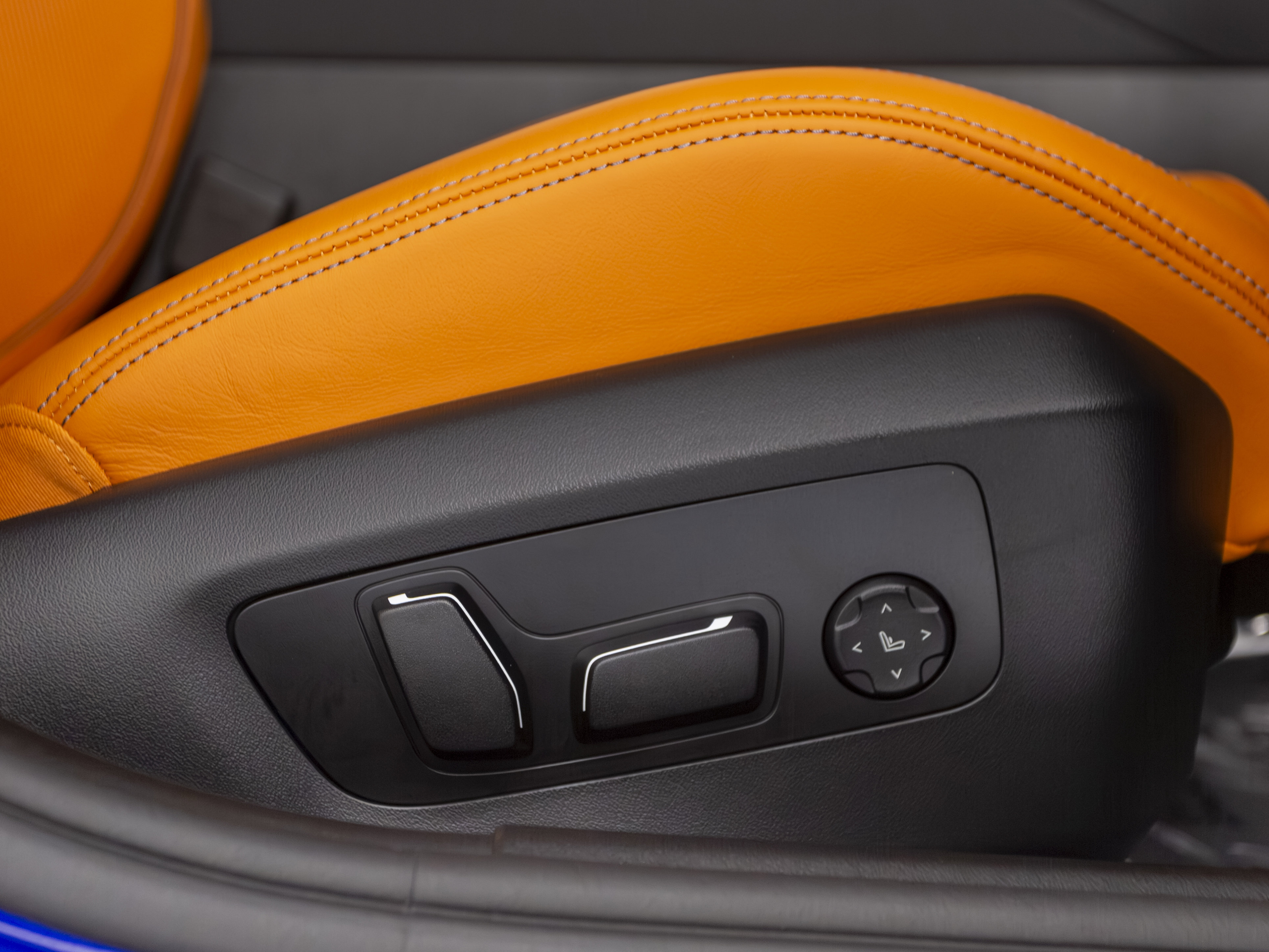 Used 2025 BMW M5 Touring w/ M Driver's Package image 35