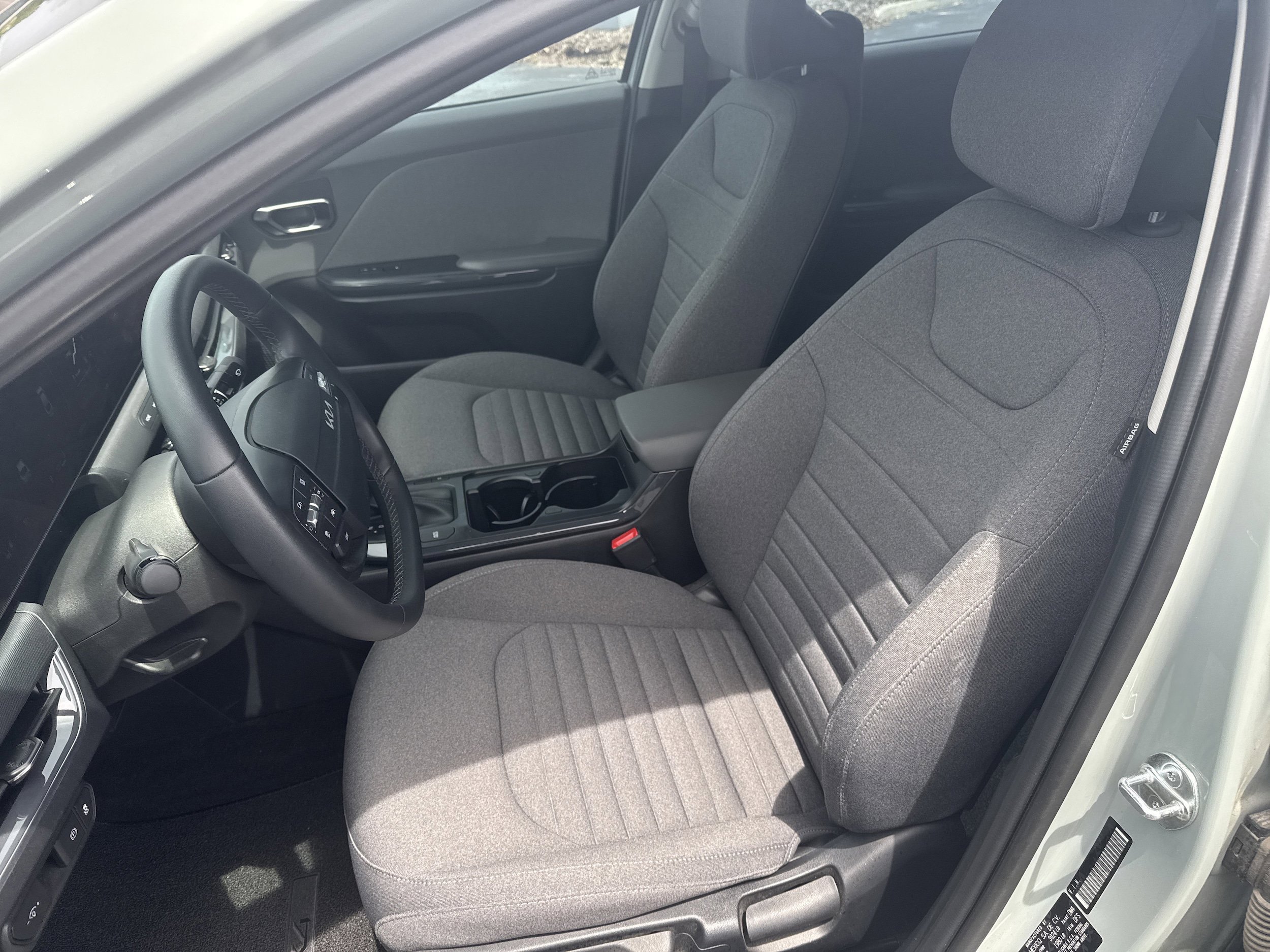 Used 2025 Kia K4 EX FWD image 19