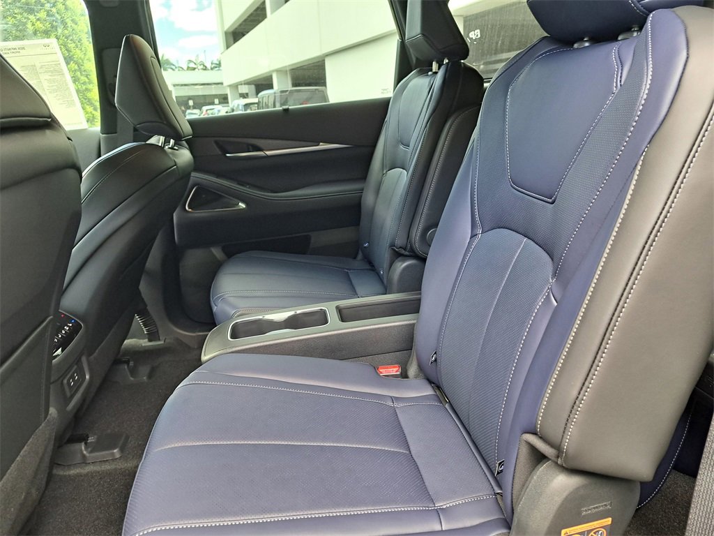 New 2026 INFINITI QX60 Sport w/ Dark Cargo Package image 10