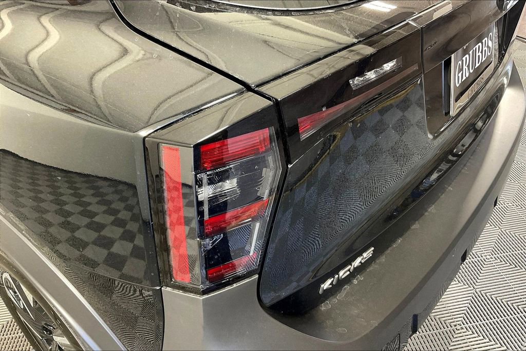 New 2026 Nissan Kicks SV w/ SV Premium Package AWD/4WD image 38