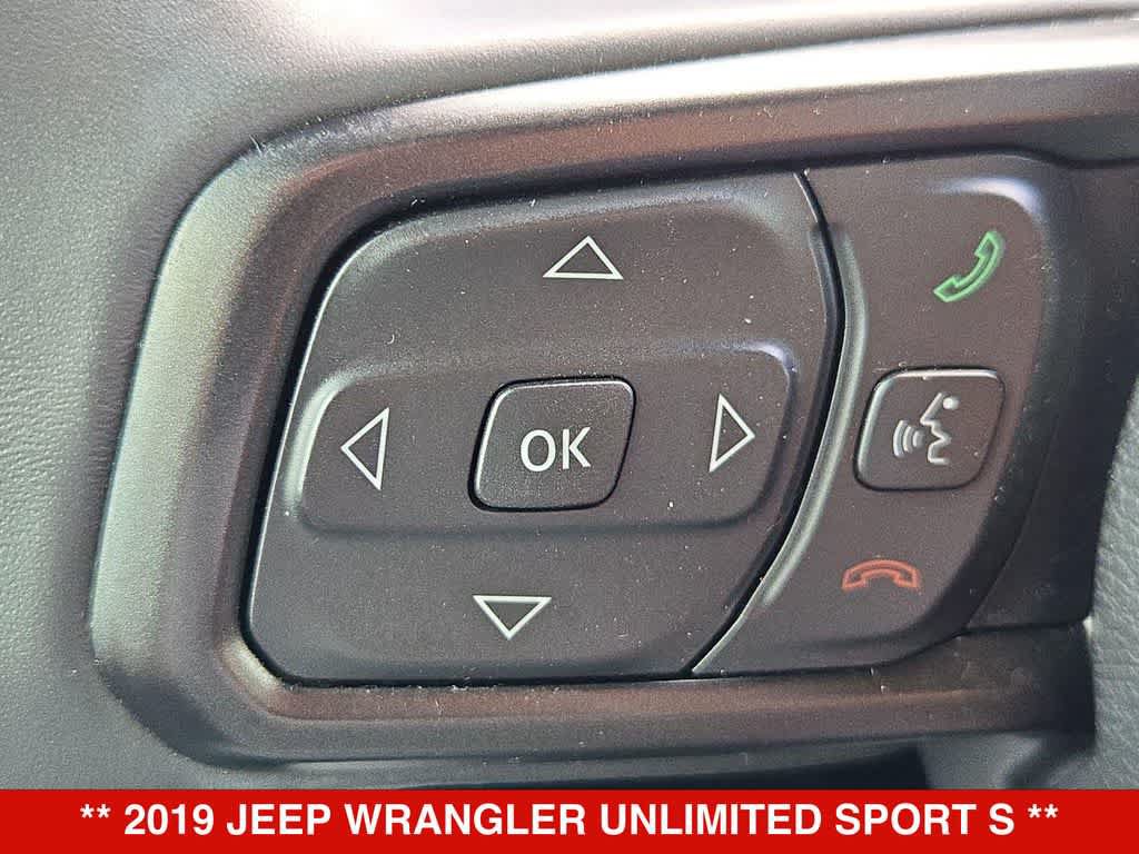 Used 2019 Jeep Wrangler Unlimited Sport S AWD/4WD image 22