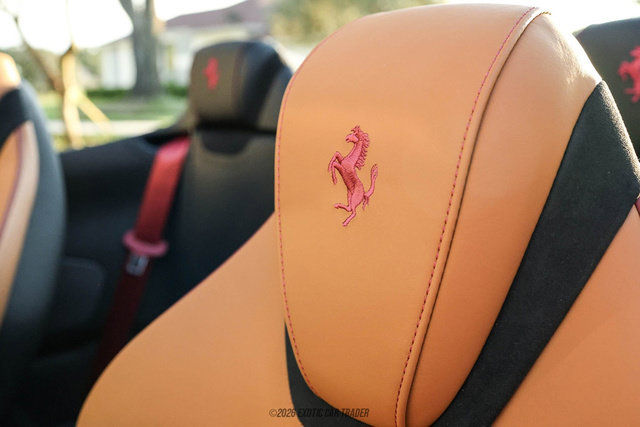Used 2025 Ferrari Roma Spider RWD image 54