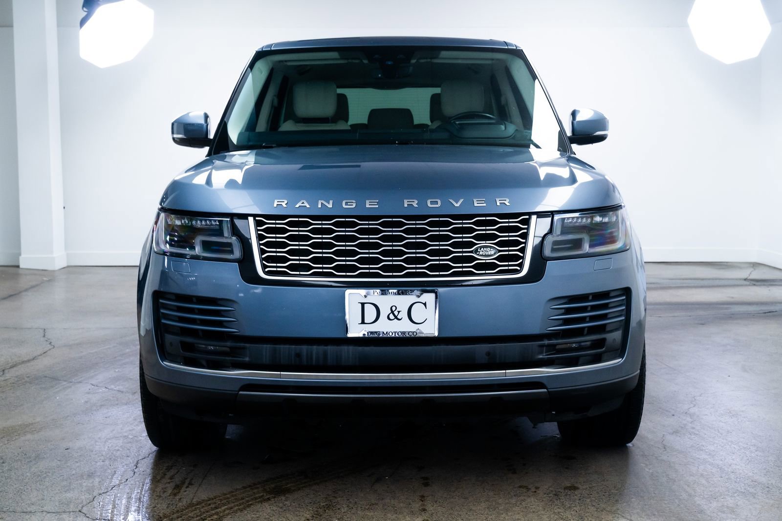 Used 2021 Land Rover Range Rover Westminster Edition image 2