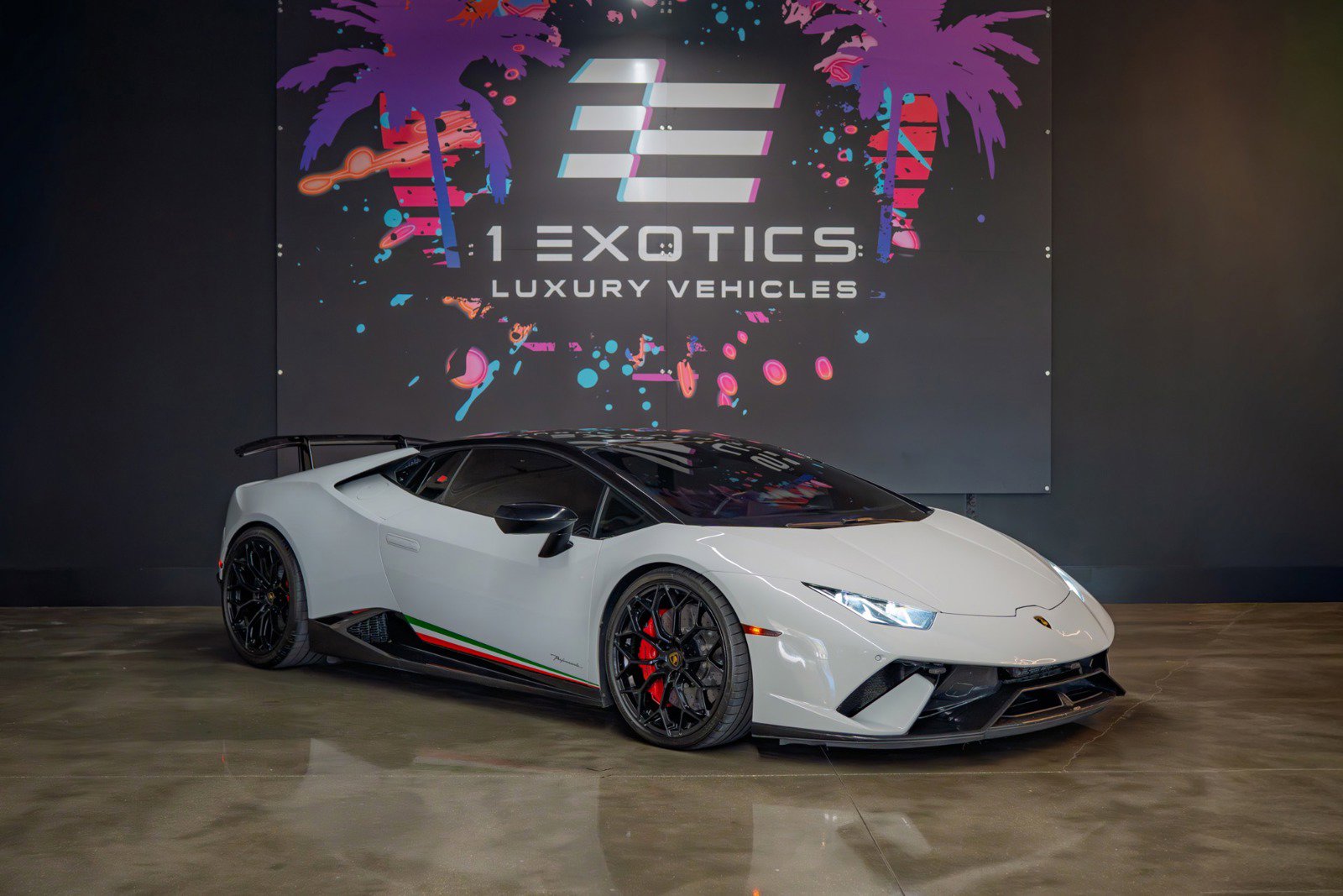 Used 2018 Lamborghini Huracan Performante image 5