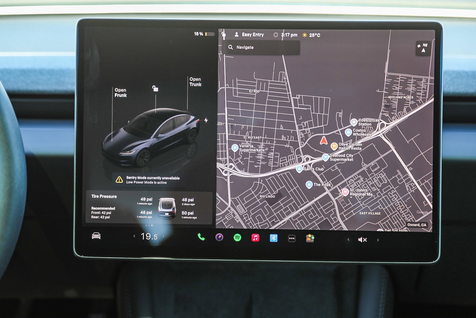 Used 2025 Tesla Model 3 Long Range image 14