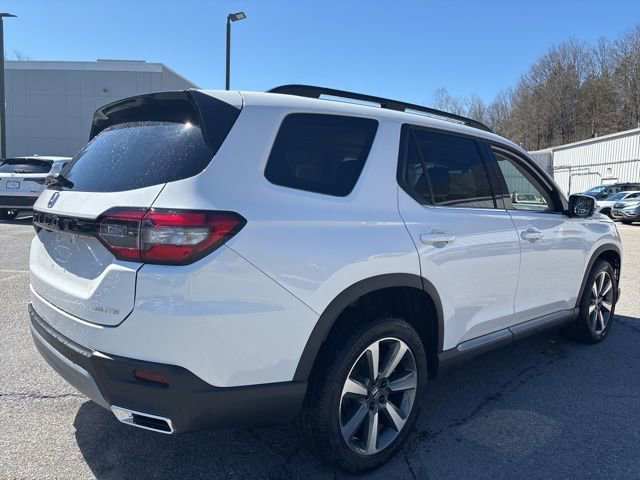 Used 2025 Honda Pilot Elite image 4