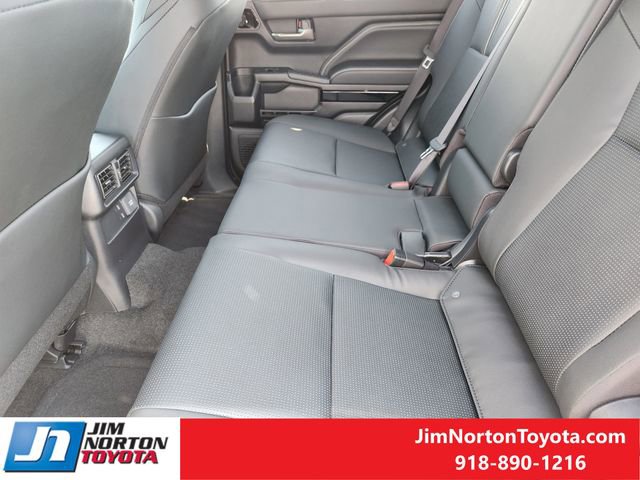 Used 2026 Toyota 4Runner Limited image 30