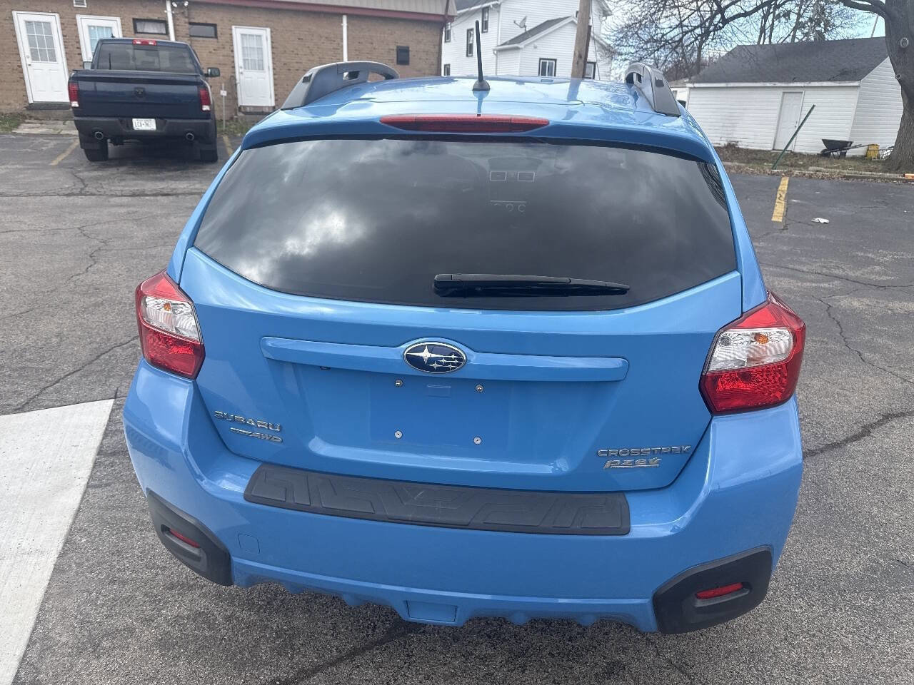 Used 2017 Subaru Crosstrek 2.0i Premium image 9