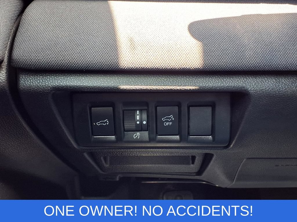 Used 2023 Subaru Outback Premium AWD/4WD image 17