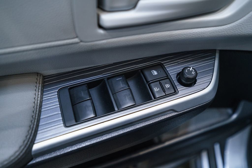 Certified 2026 Toyota Sienna LE FWD image 21
