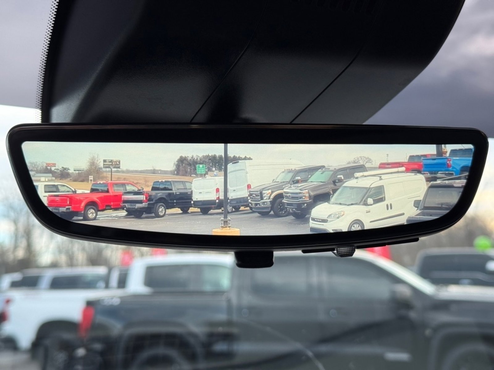 Used 2025 GMC Sierra 2500 Denali w/ Technology Package image 26