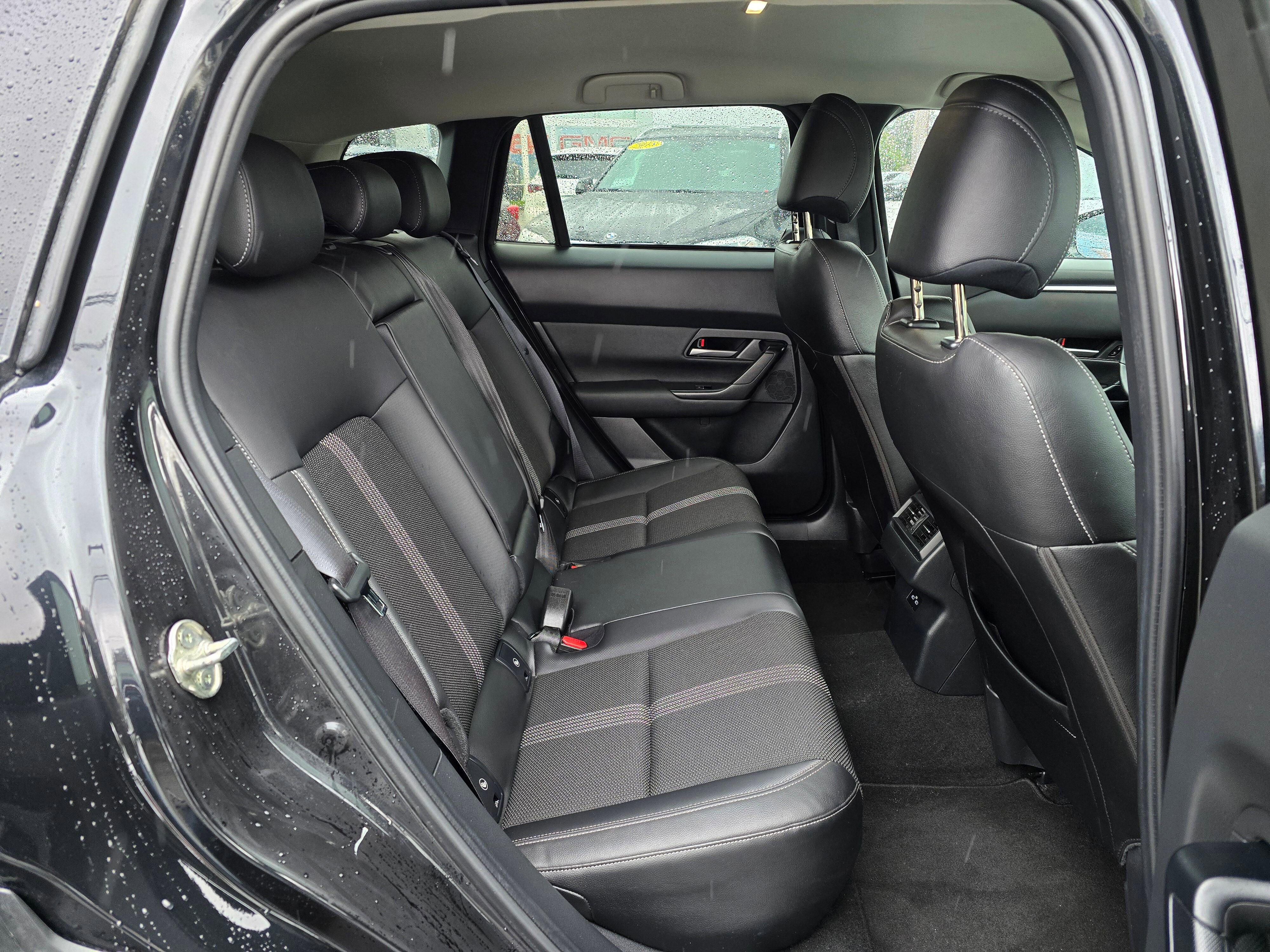 Used 2025 MAZDA CX-50 AWD 2.5 S w/ Weather Package image 12