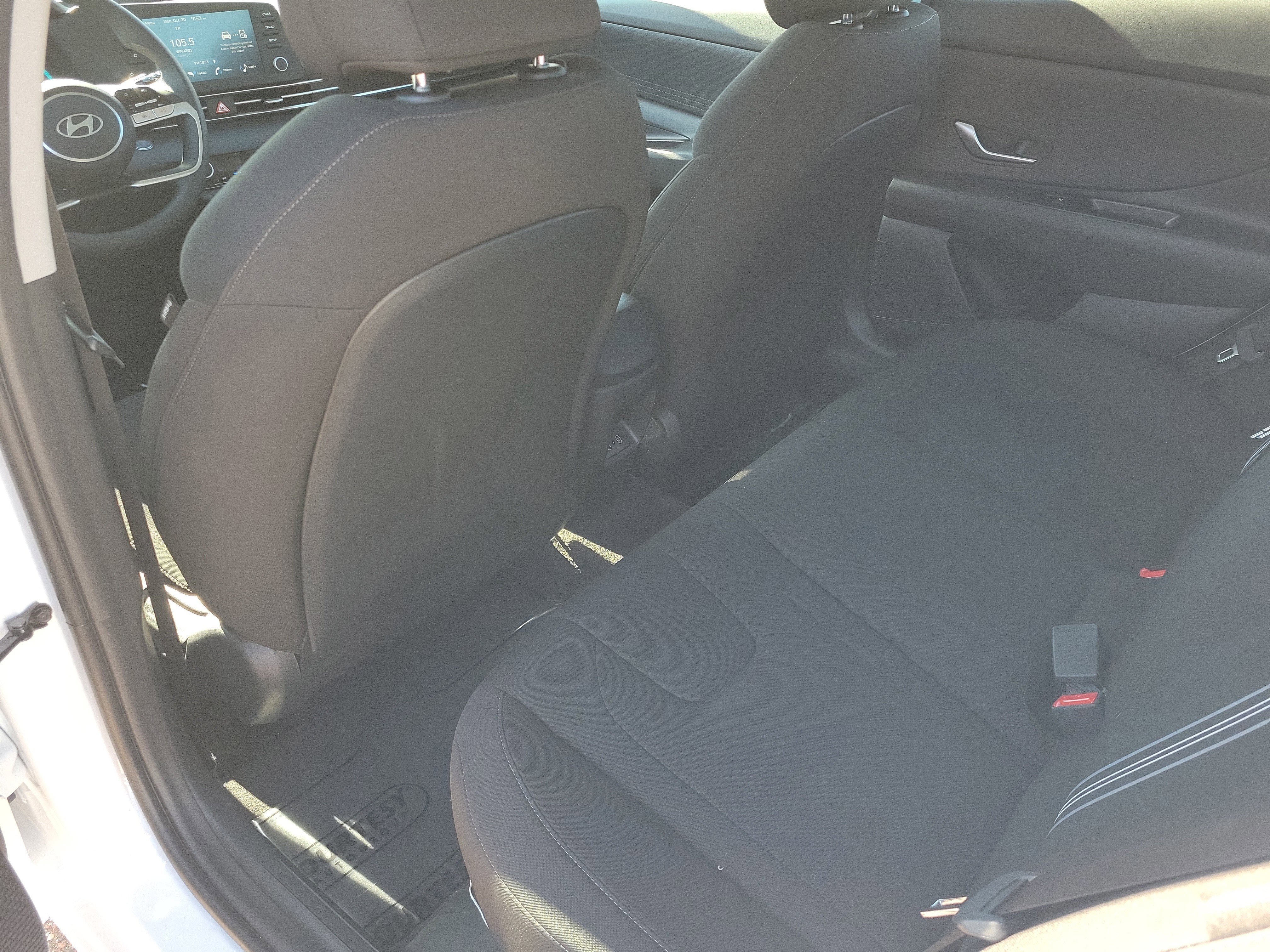 New 2026 Hyundai Elantra Blue image 11