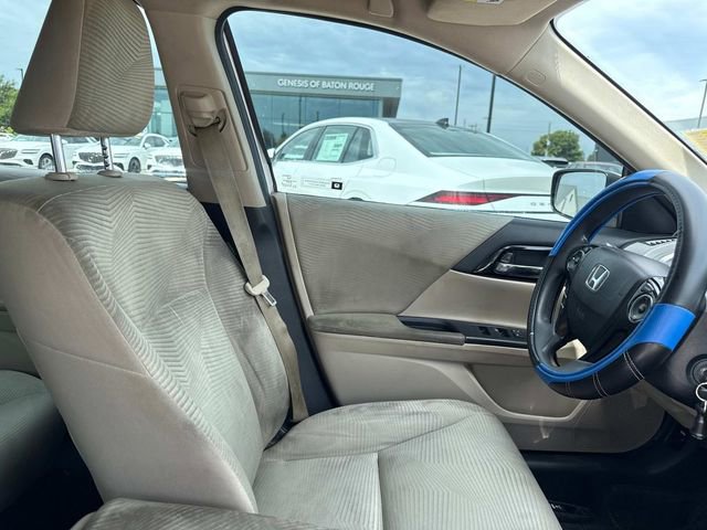 Used 2017 Honda Accord LX image 14
