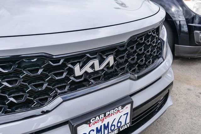 Certified 2023 Kia Sorento EX w/ Panoramic Sunroof Package image 4