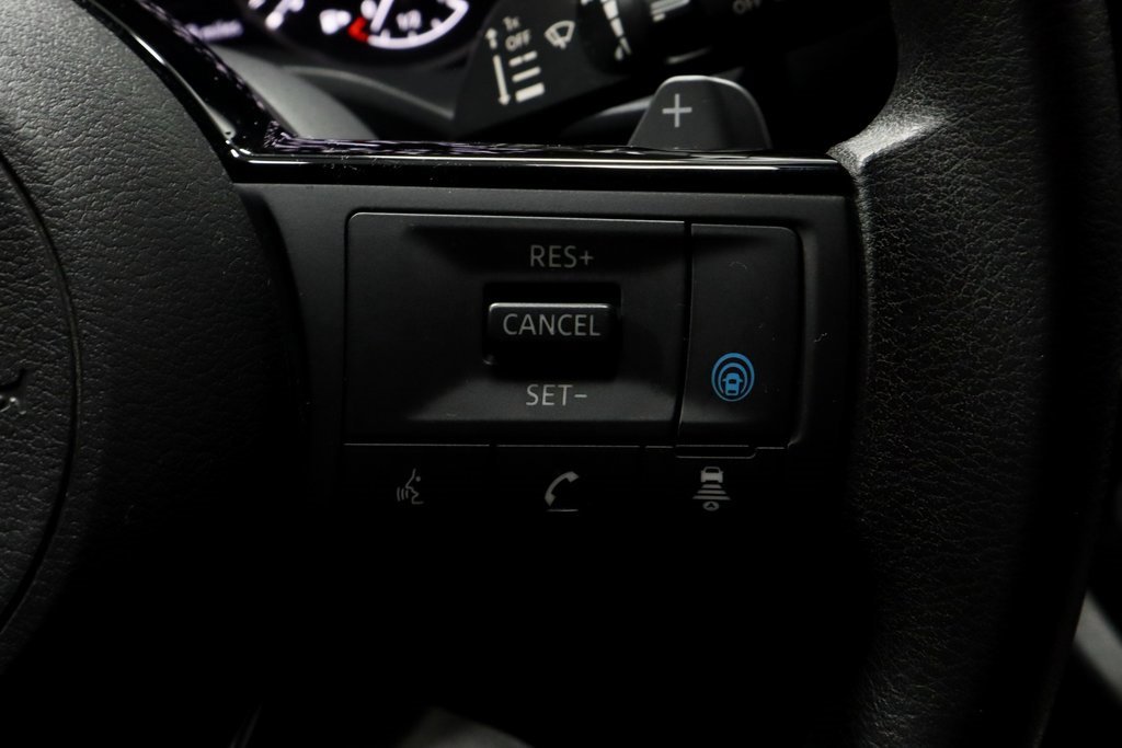 Certified 2022 Nissan Rogue SV image 29