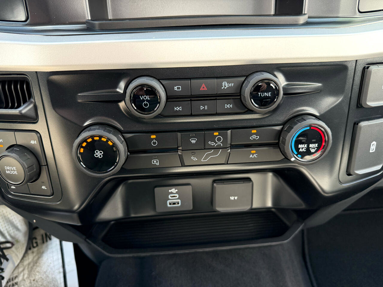 New 2025 Ford F350 XL w/ STX Appearance Package image 20
