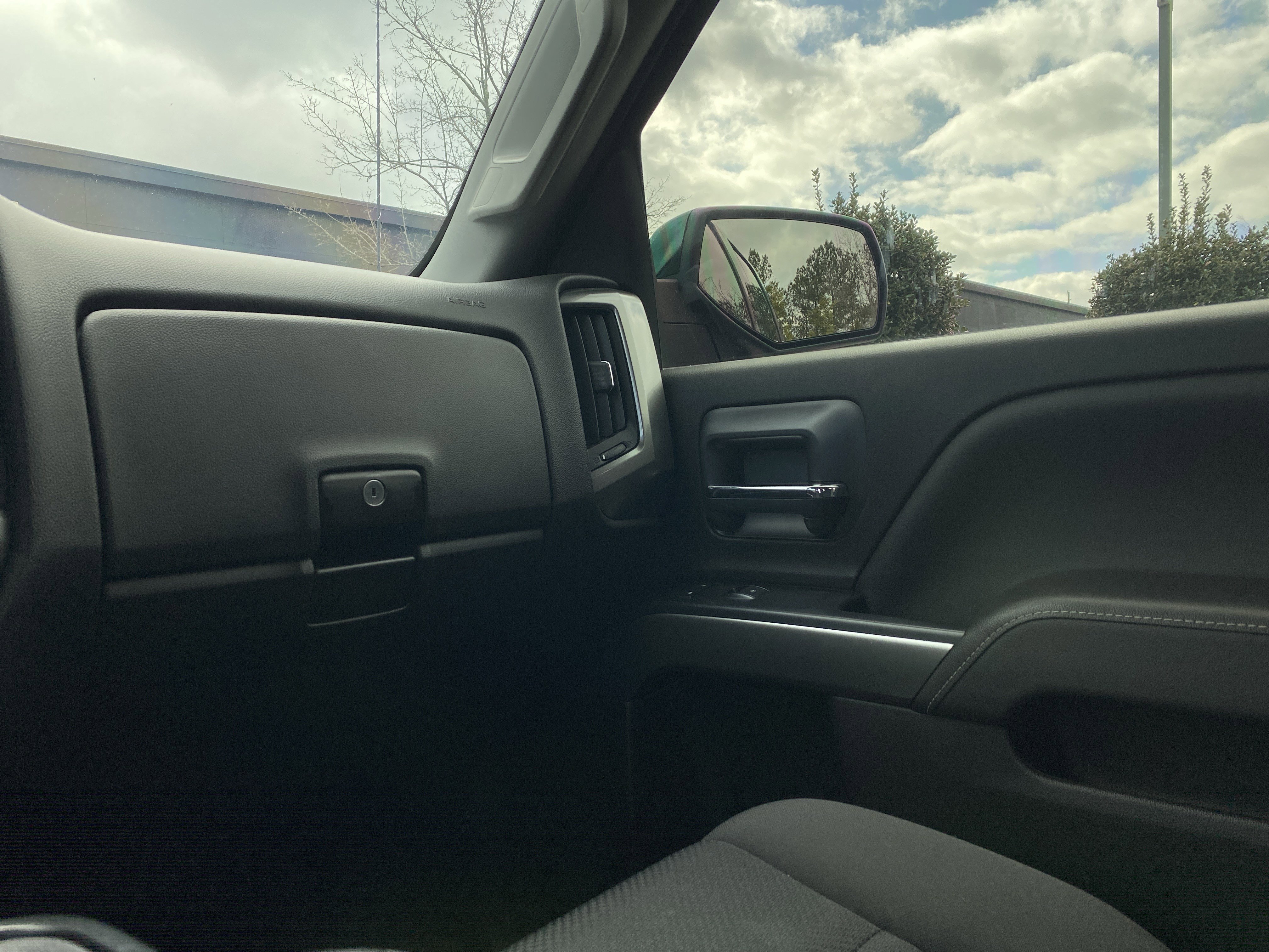 Used 2017 Chevrolet Silverado 1500 LT w/ All Star Edition image 18