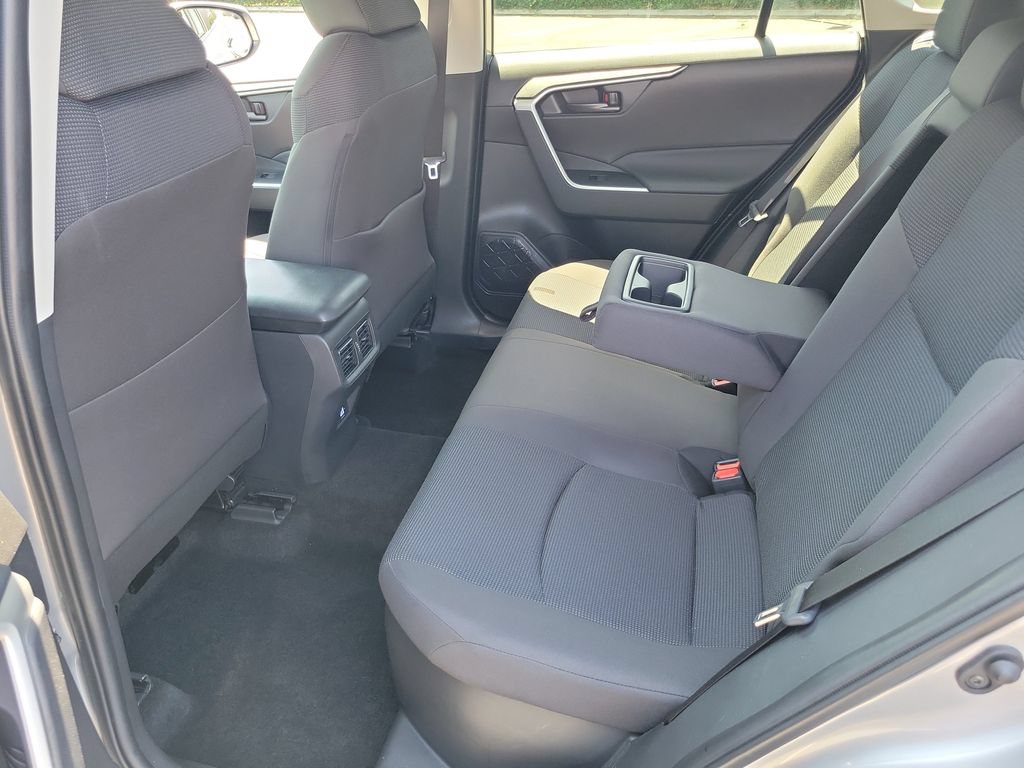 Used 2024 Toyota RAV4 LE AWD/4WD image 14