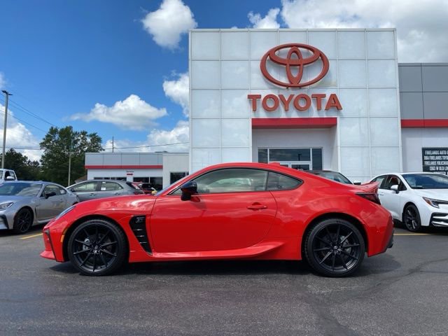 New 2025 Toyota GR86 Premium RWD image 12