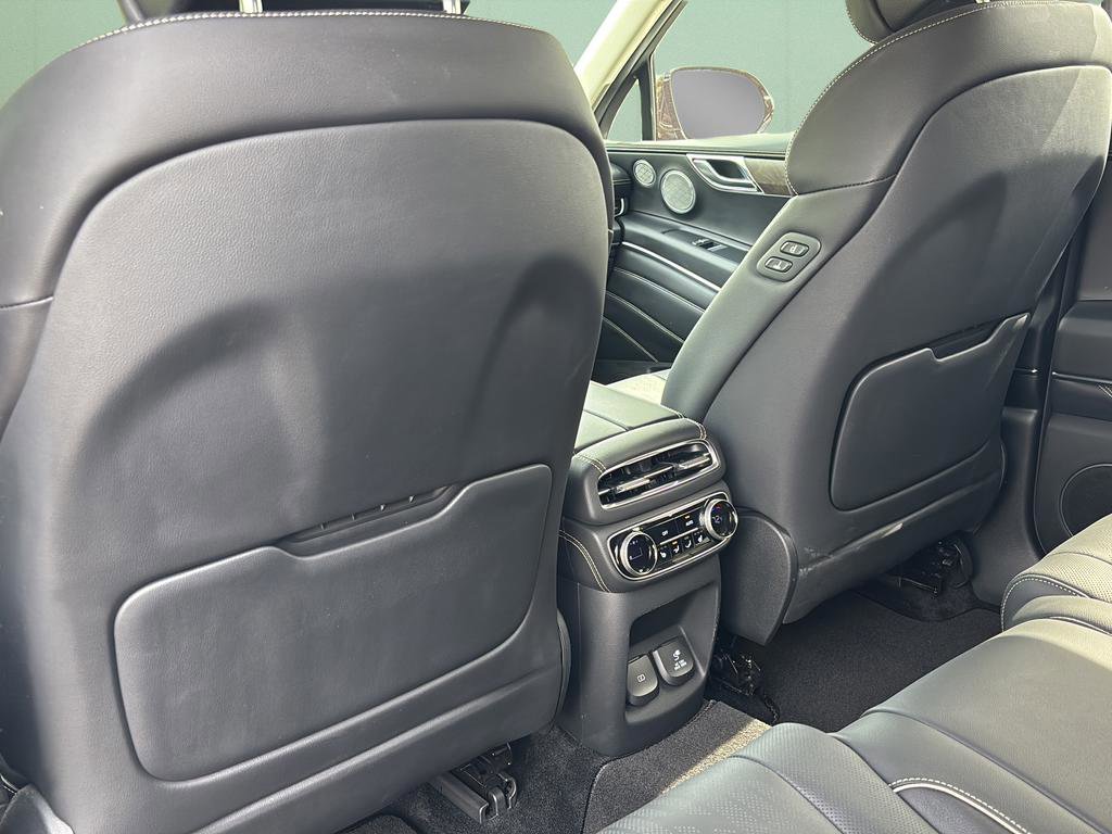 Used 2024 Genesis GV80 3.5T image 17