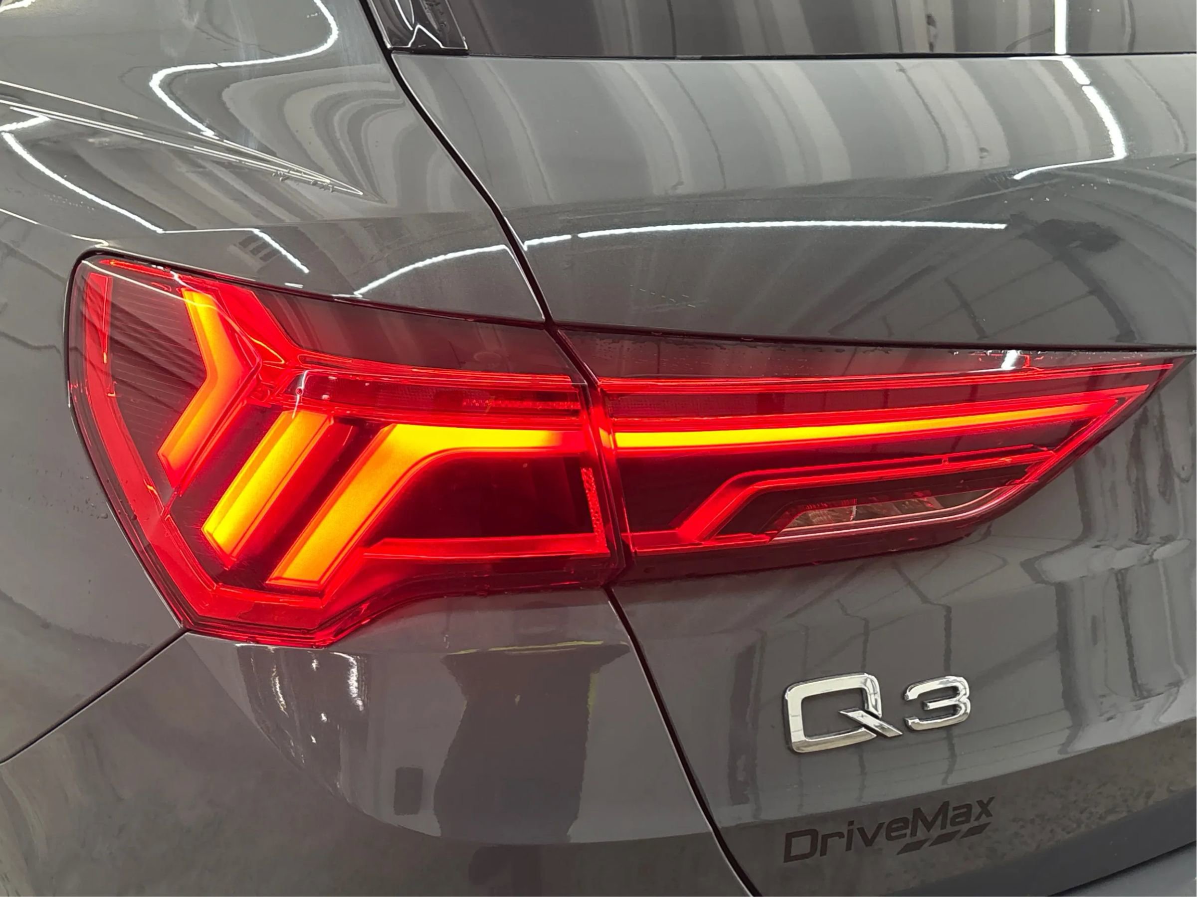 Used 2022 Audi Q3 2.0T Premium Plus image 35