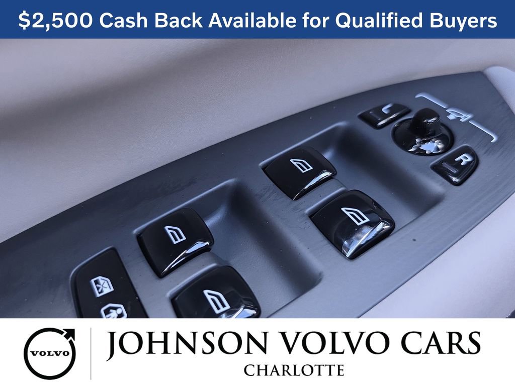 New 2026 Volvo XC90 B5 Plus w/ Protection Package image 31
