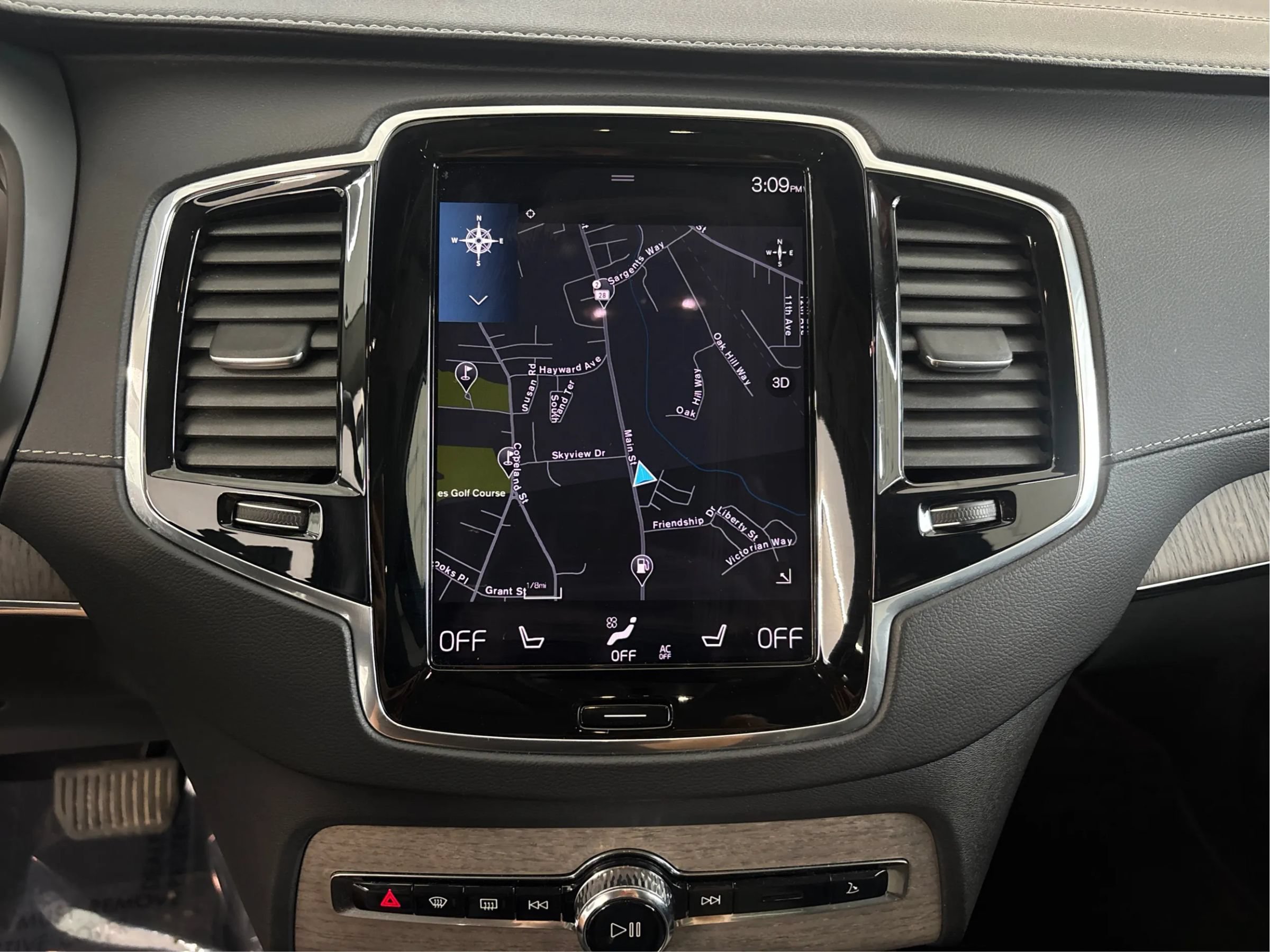 Used 2022 Volvo XC90 T6 Inscription w/ Advanced Package AWD/4WD image 35