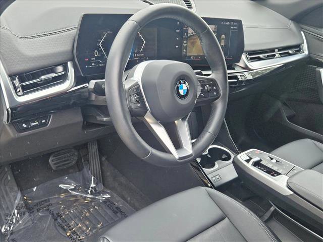 Used 2025 BMW X2 xDrive28i w/ Convenience Package image 10