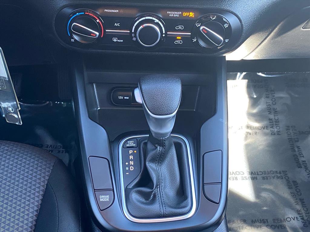 Used 2025 Kia Soul LX image 9