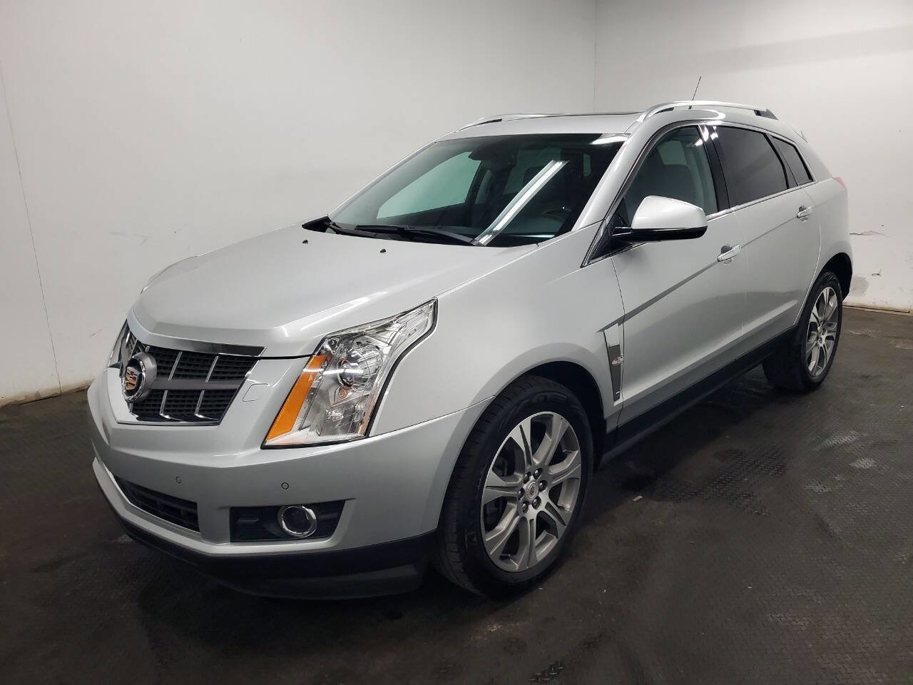 Used 2012 Cadillac SRX Performance FWD image 1
