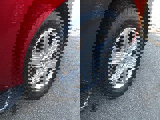 Used 2021 Ford Expedition XLT image 7