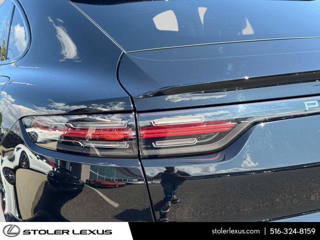 Used 2022 Porsche Cayenne Turbo S AWD/4WD image 14