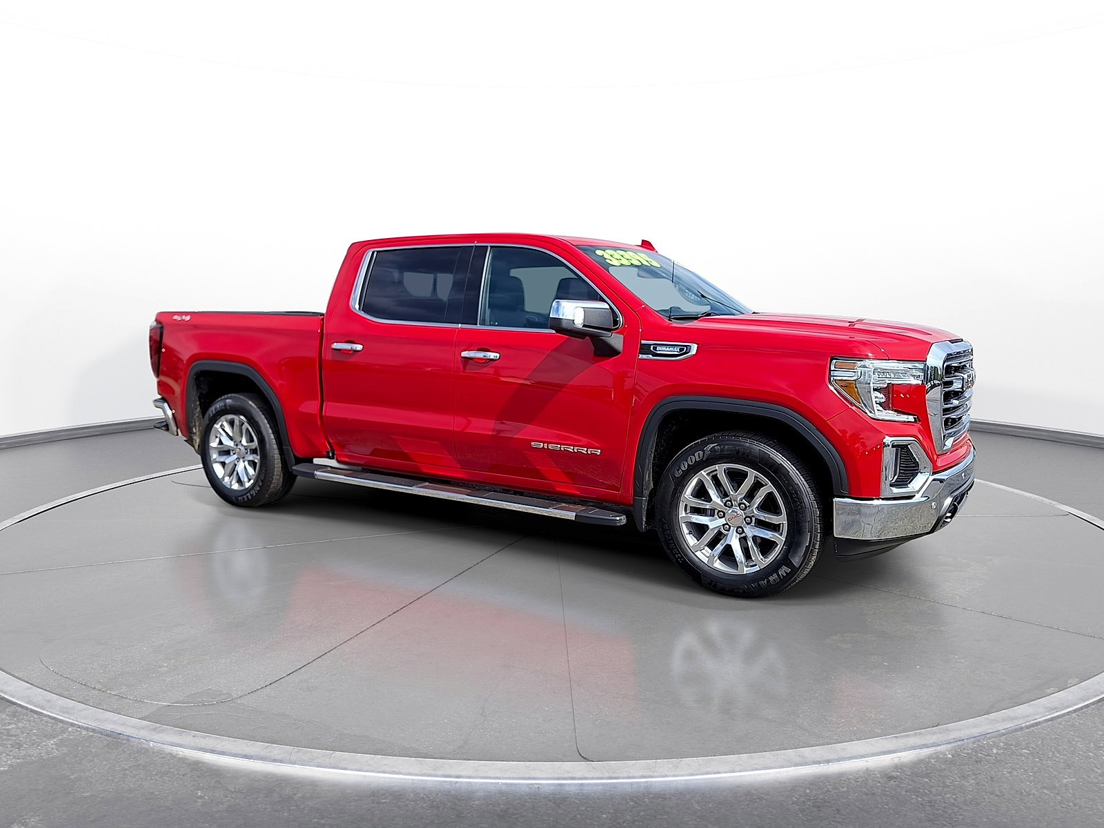 Used 2021 GMC Sierra 1500 SLT w/ SLT Premium Plus Package AWD/4WD image 2