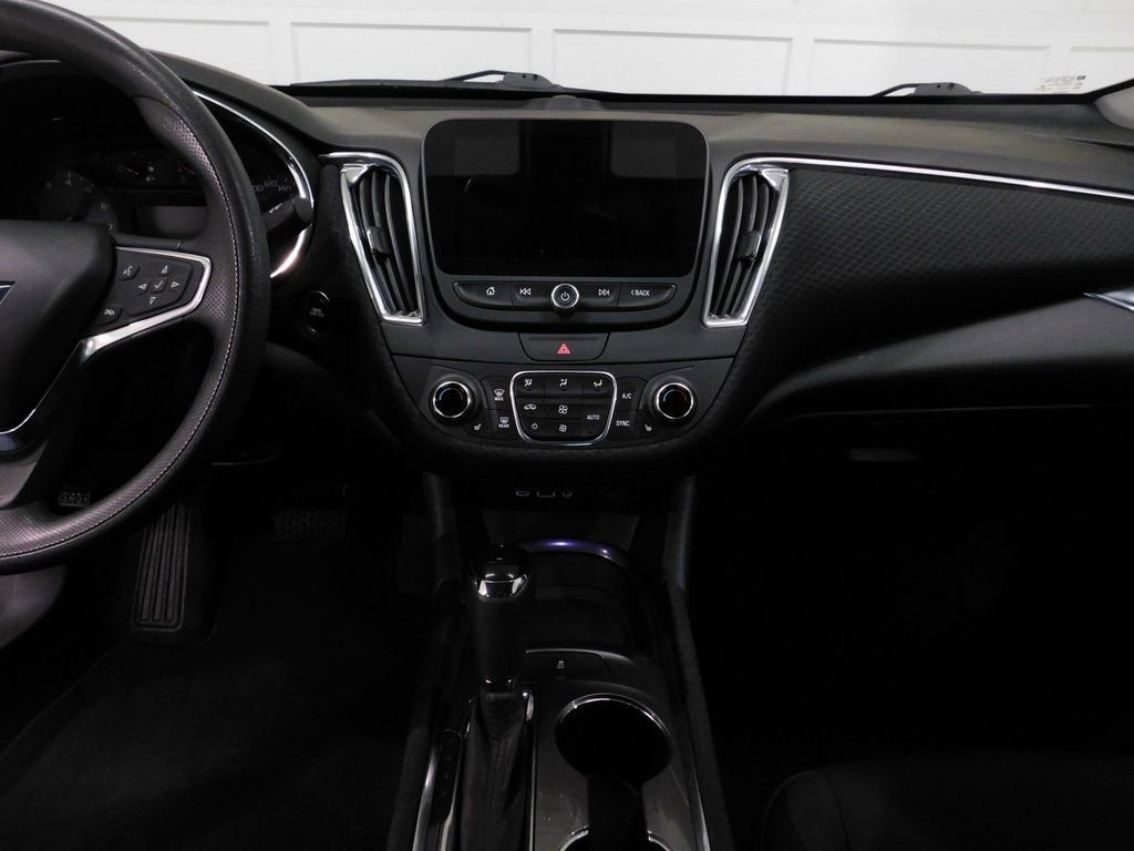 Used 2019 Chevrolet Malibu LT image 43