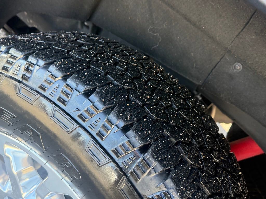 Used 2024 Chevrolet Silverado 2500 LTZ w/ LTZ Plus Package image 43